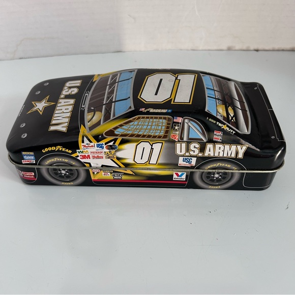 NASCAR COLLECTIBLE U.S.ARMY PONTIAC GRAND PRIX 01 TIN JERRY NADEAU #7904880 - Picture 9 of 11